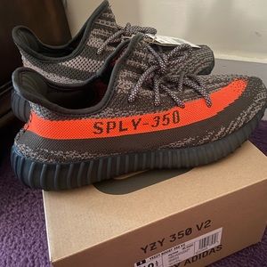 Yeezy Boost 350 V2 Carbon Beluga
